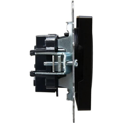 Розетка с/у 2P 10A, IP20, IEK BRITE [BR-R10-10-K02] черный