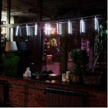Гирлянда сосульки 2*0.3м, 8 штук, бегущие огни, LED-180-220V, Uniel [ULD-E2403-144/DTK WHITE IP44]